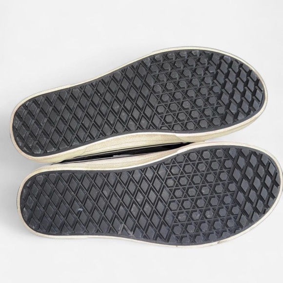 Vans Black MTE Sk8-Hi Waterproof Shoe - Picture 5 of 6